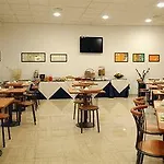 Hotel Industria 3*